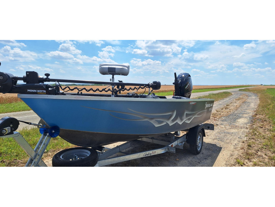 RIVERLAKE 420 DLX prêt à naviguer